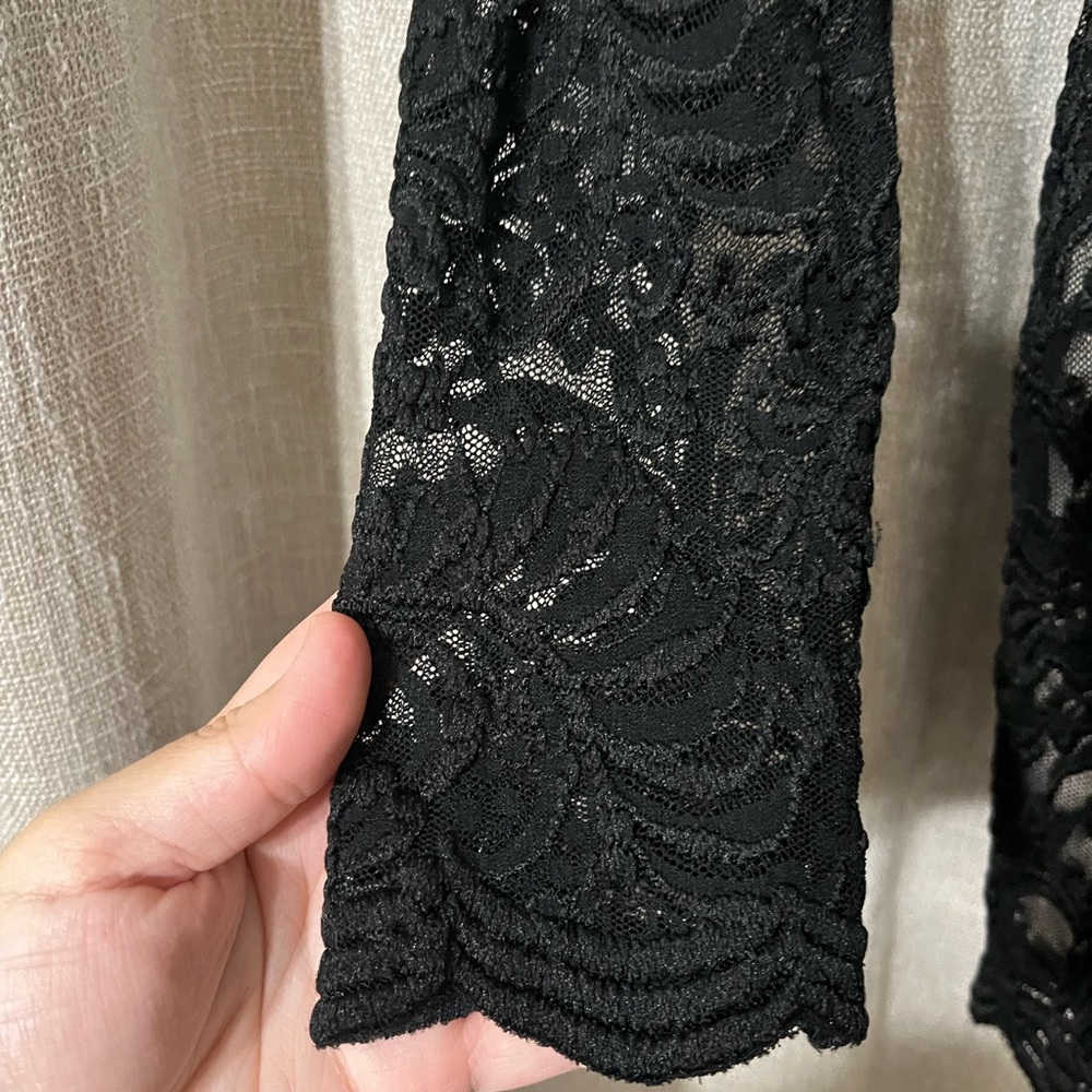 SEXY Bebe Black Lace Romper 10 - Picture 12 of 12